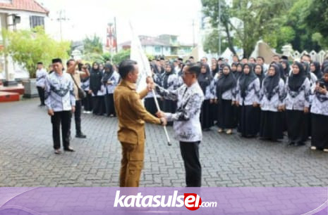 Kontingen PGRI Bone Targetkan Tiga Besar di Porsenijar Sulsel 2026, Bupati Beri Motivasi Langsung
