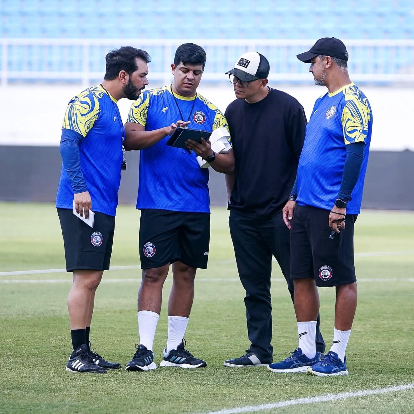 Arema FC Beri Marcos Santos Hak Veto Penuh untuk Rombak Skuad Musim Depan