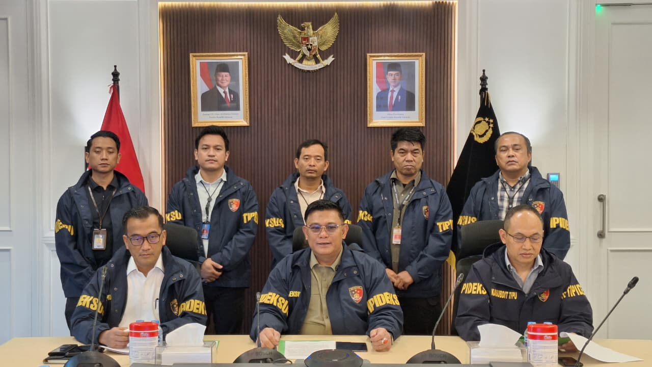 Satgas Penyelundupan Polri Sita 57.000 Ponsel dan Barang Ilegal Rp 1 Triliun, DPR Beri Acungan Jempol
