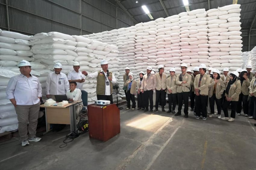 Bulog Buka Gudang Sunter untuk Mahasiswa UGM, Dirut Ajak Lihat Langsung Pengelolaan Stok Beras Pemerintah