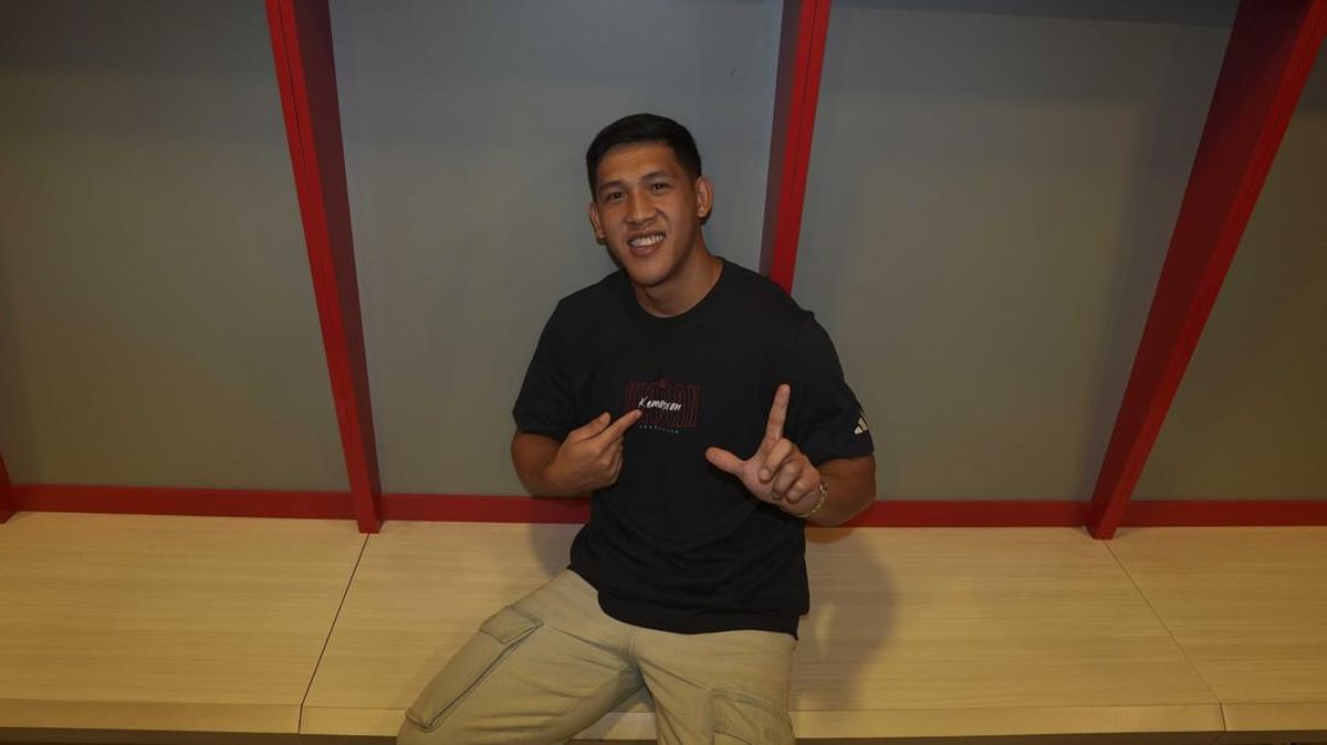 Persija Jakarta Resmi Perpanjang Kontrak Eksel Runtukahu untuk Musim Depan