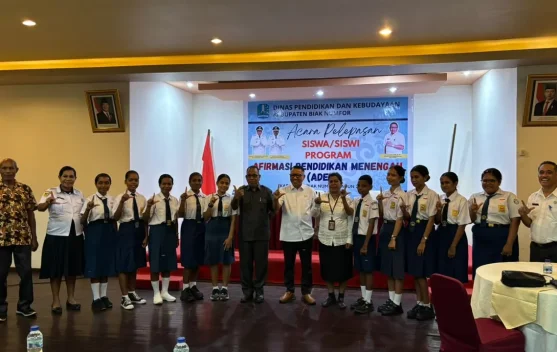 Pemkab Biak Numfor Lepas 10 Siswa Ikut Program ADEM 2026, Tersebar di 5 Provinsi Termasuk Bali dan Jawa Timur