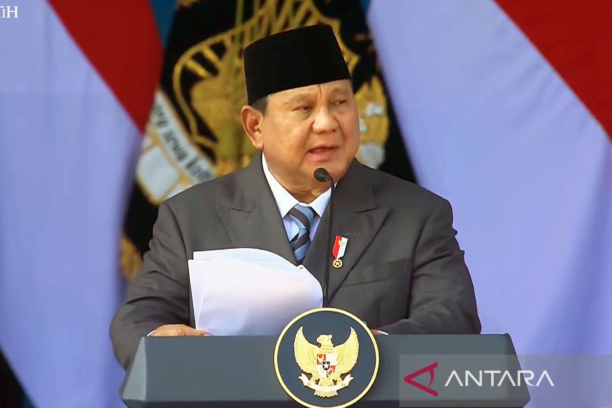 Presiden Prabowo Tegaskan Hukum Tak Boleh Tajam ke Bawah, Harus Jadi Pelindung Rakyat Lemah