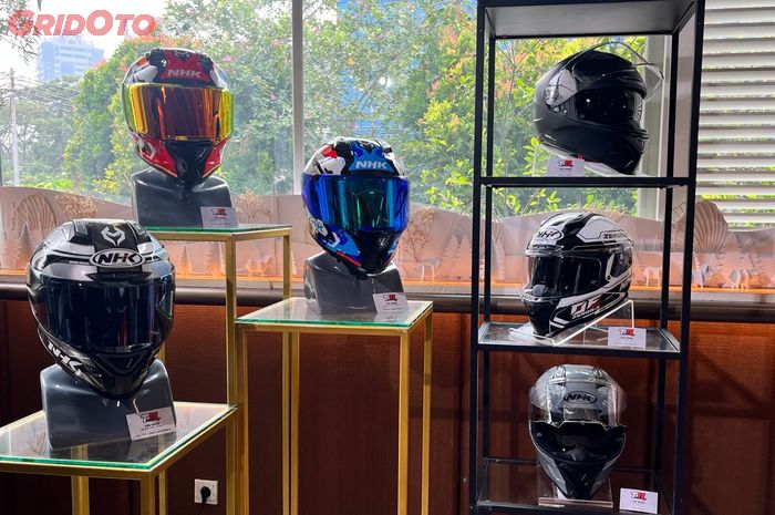 NHK TR-One Series Resmi Meluncur, Helm Full Face Rp 700 Ribuan dengan DNA Motocross