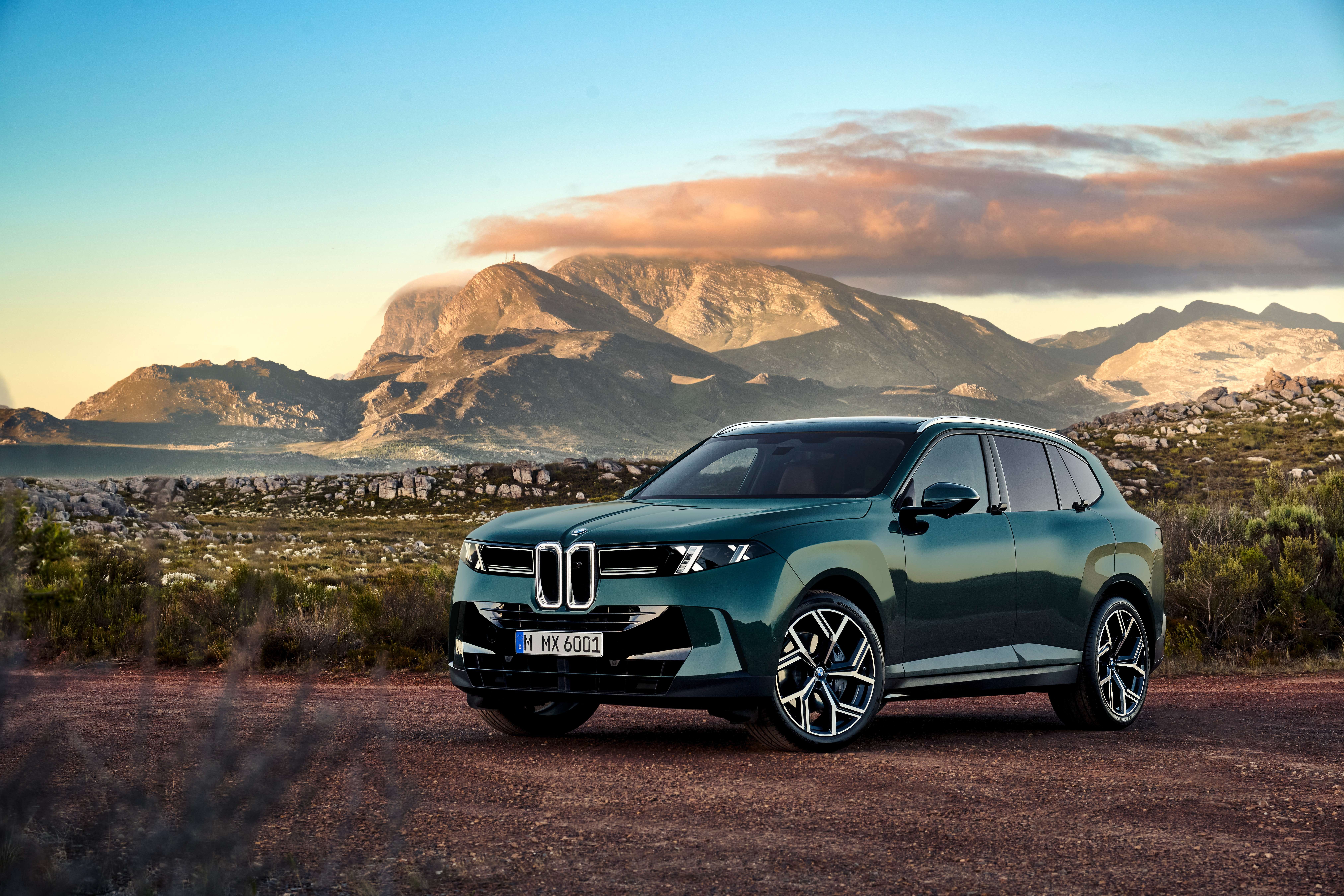 BMW X5 Generasi Kelima Hadir dengan Wajah Neue Klasse dan Varian Listrik Perdana iX5