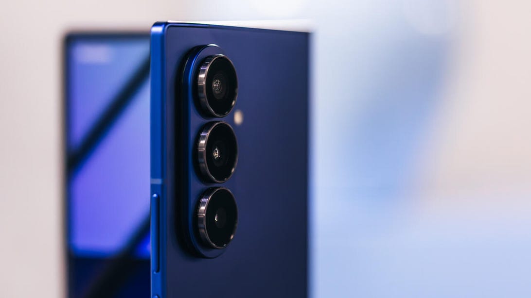 Samsung Bocorkan Bentuk Baru Galaxy Z Fold 8 dan Z Flip 8 Lewat Video Kriptik