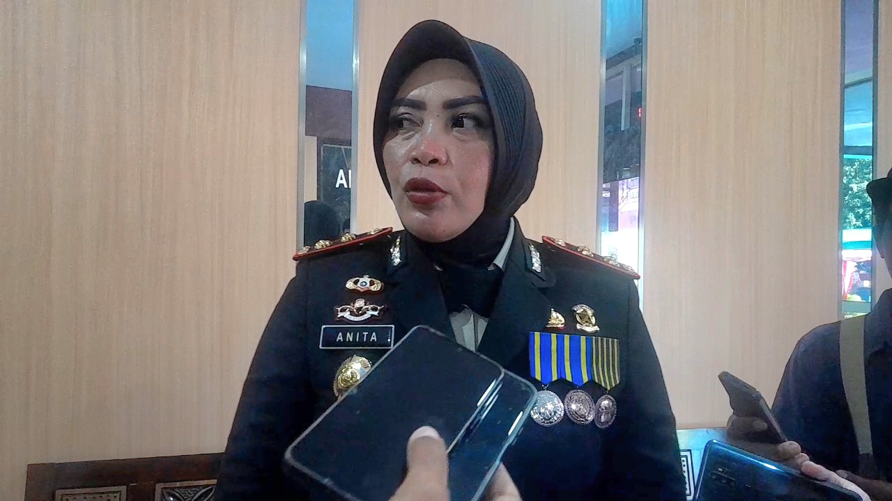 HUT Bhayangkara ke-80 di Ternate, Kapolres AKBP Anita Ratna Yulianto Minta Personil Lebih Dekat dengan Masyarakat