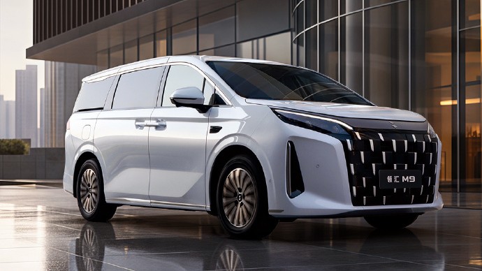 BYD Linghui M9 Resmi Meluncur di China, MPV Plug-in Hybrid untuk Transportasi Online dengan Jarak Tempuh 1.105 Km