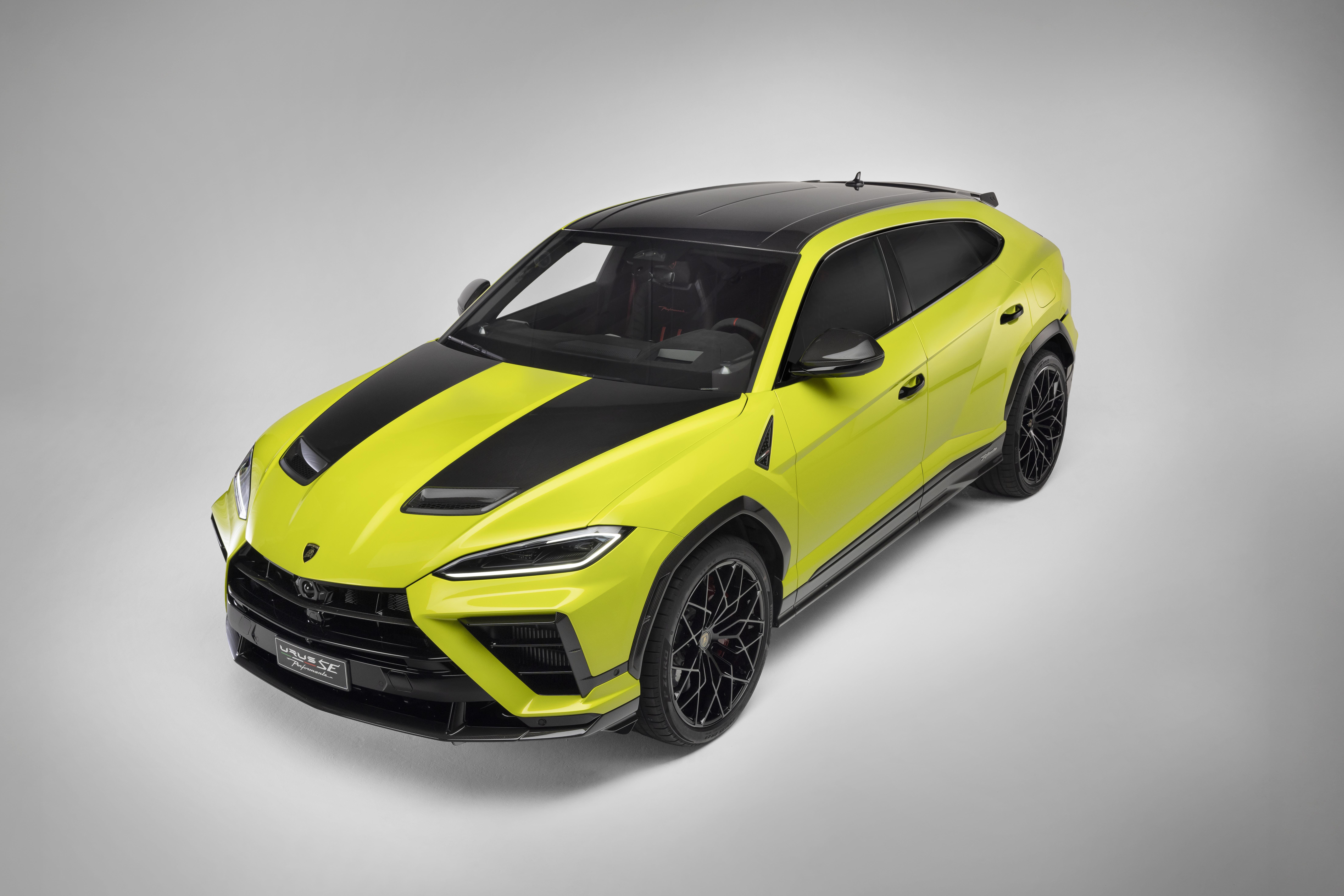 Lamborghini Urus SE Performante: SUV Hybrid Paling Ekstrem yang Pernah Ada