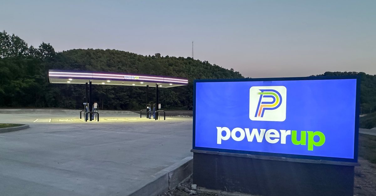 Kempower dan PowerUp Buka Stasiun Fast Charging 800 kW Perdana di Kentucky, Target 12 Lokasi di AS Tenggara