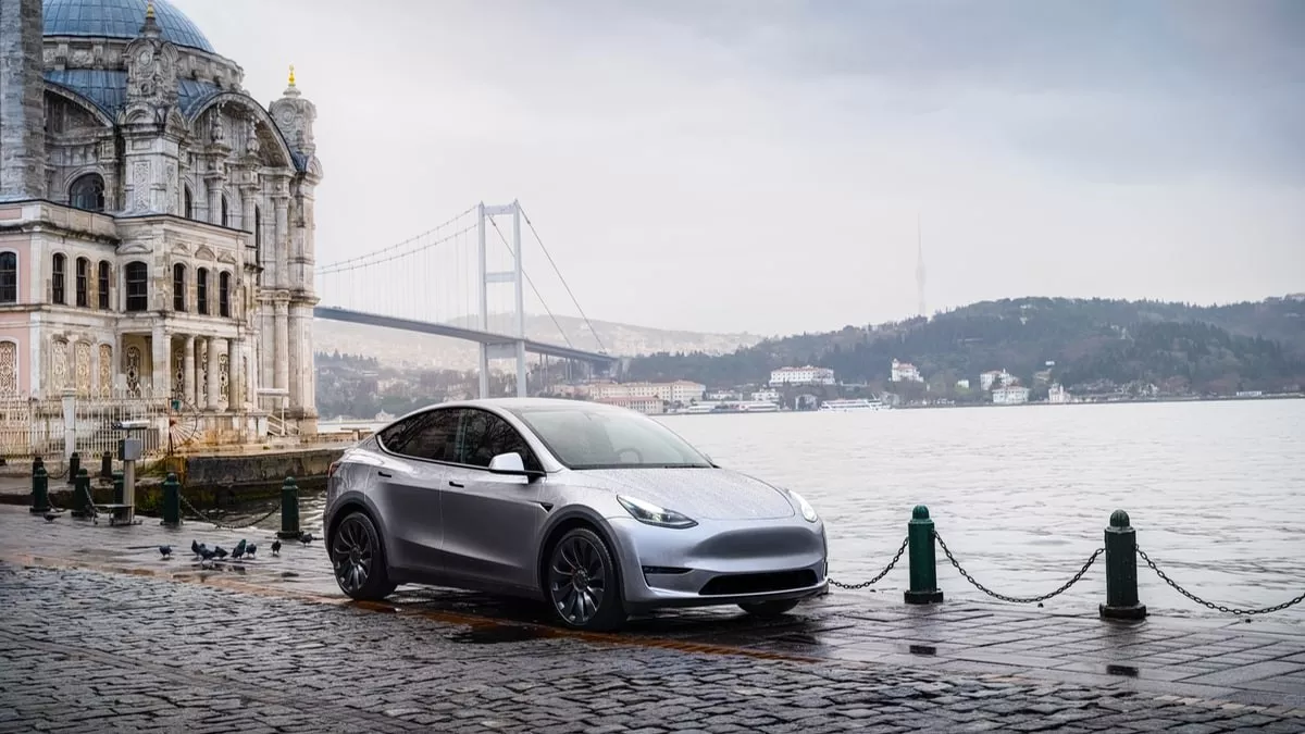 Registrasi Tesla di Eropa Mulai Bangkit Juni 2026, Tapi Bayang-Bayang Merek China Masih Kental