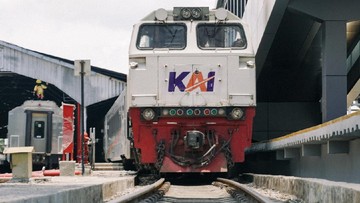 KAI Pastikan 100 Persen Lokomotif dan Kereta Pembangkit Siap Gunakan B50 Mulai Hari Ini