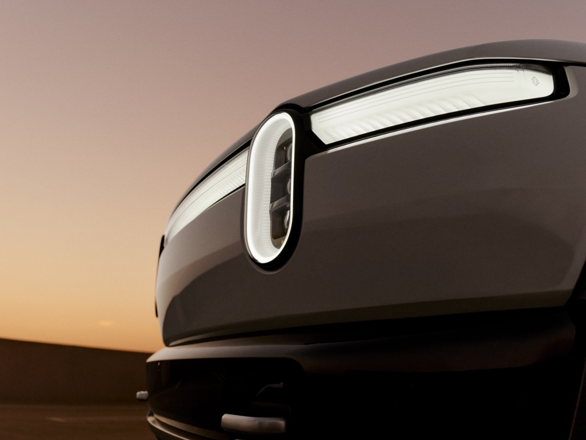 Rivian Naikkan Target Pengiriman EV 2026 Jadi 70.000 Unit Usai R2 SUV Meluncur