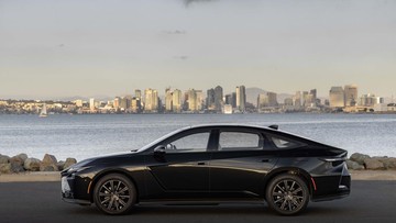 Lexus ES Generasi Terbaru Siap Meluncur di Indonesia, Tawarkan Varian BEV untuk Pertama Kalinya