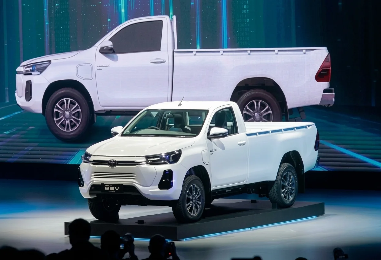 Toyota Hilux BEV Resmi Dijual di Indonesia, Harga Rp 1 Miliar dengan Dual Motor AWD dan Baterai 59,2 kWh