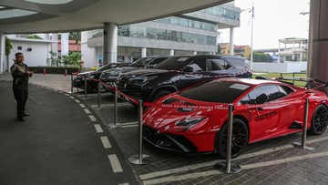 Kejagung Sita Mobil Mewah hingga Alat Berat dari Tersangka Korupsi Izin Tambang Kalbar