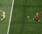 Mikel Oyarzabal Cetak Brace, Spanyol Bantai Austria 3-0 dan Lolos ke 16 Besar Piala Dunia