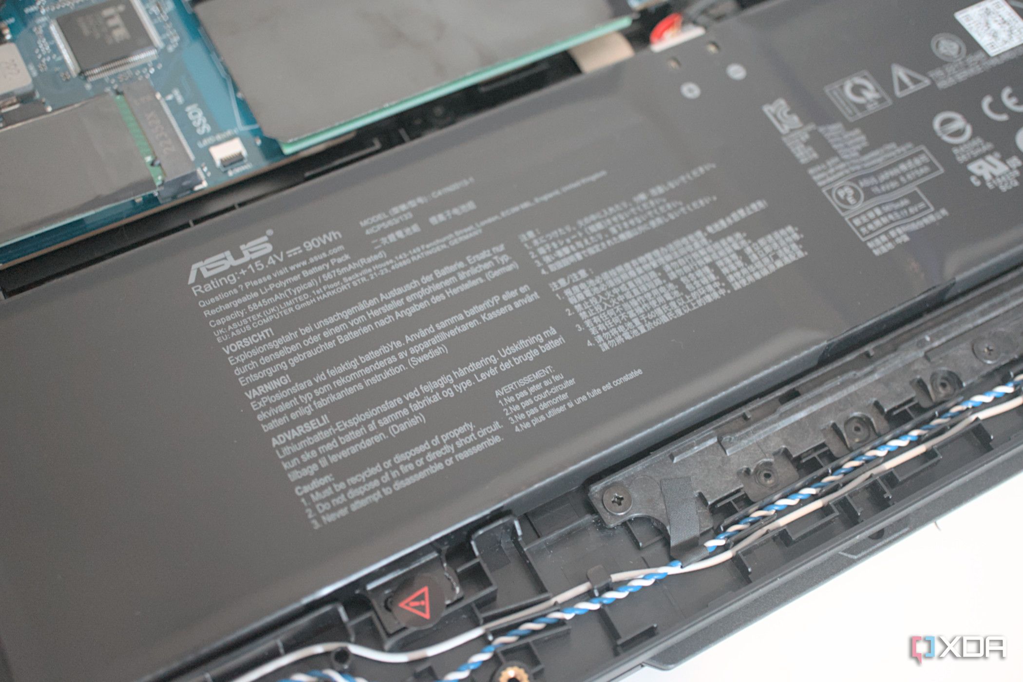 Cara Cas Baterai yang Salah Bikin HP dan Laptop Cepat Rusak, Aktifkan Satu Setelan Ini