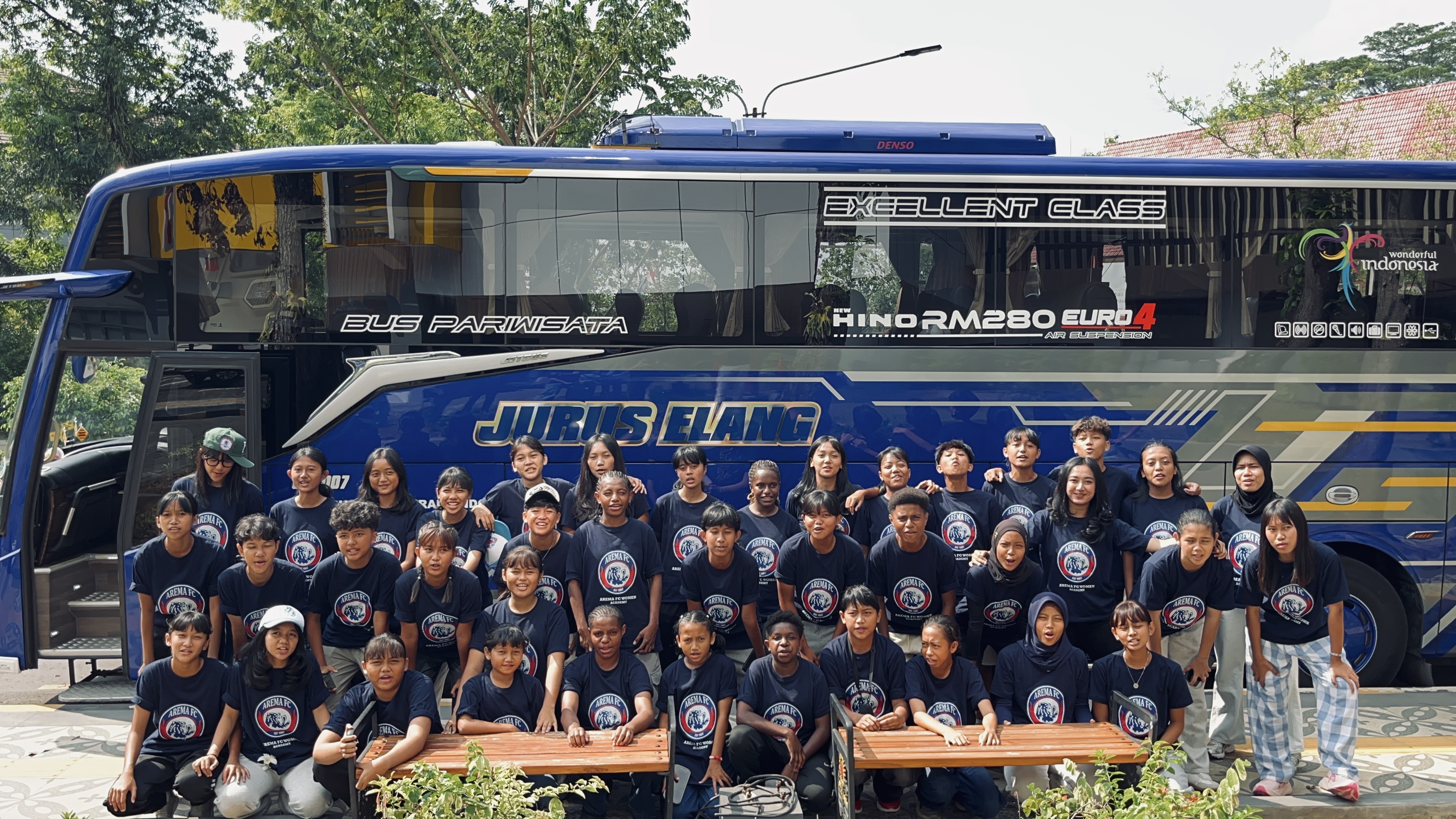 Arema FC Women U-15 dan U-18 Bertolak ke Kudus, Target Juara Hydroplus Soccer League 2025/26