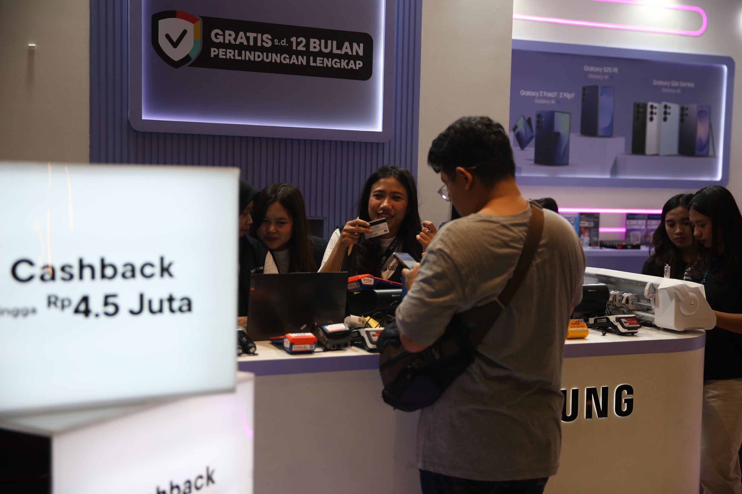 Diskon HP di Jakarta Fair 2026: Samsung Galaxy S26 Ultra Cashback Rp5,5 Juta, iPhone Trade-in Rp3 Juta