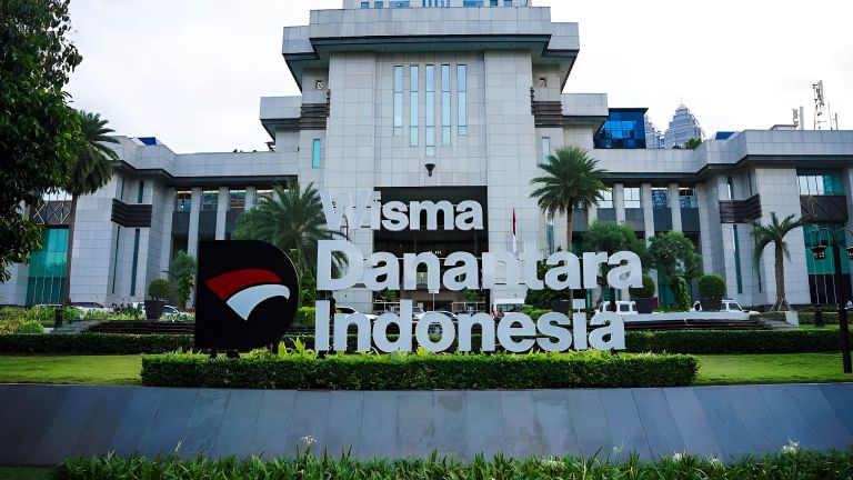 Laba Krakatau Steel hingga Kimia Farma Berbalik Positif, Danantara Beberkan Kinerja BUMN Setahun Terakhir