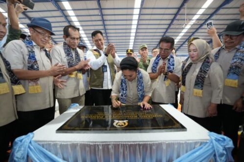 Bulog Resmikan Gudang Beras Kapasitas 3.500 Ton di Kalsel, Titiek Soeharto: Stok Cukup dan Kualitas Baik