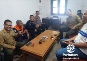 Perhutani KPH Balapulang Gandeng TNI-Polri dan PT KAI Antisipasi Kebakaran Hutan di Sepanjang Rel Kereta Tegal-Purwokerto