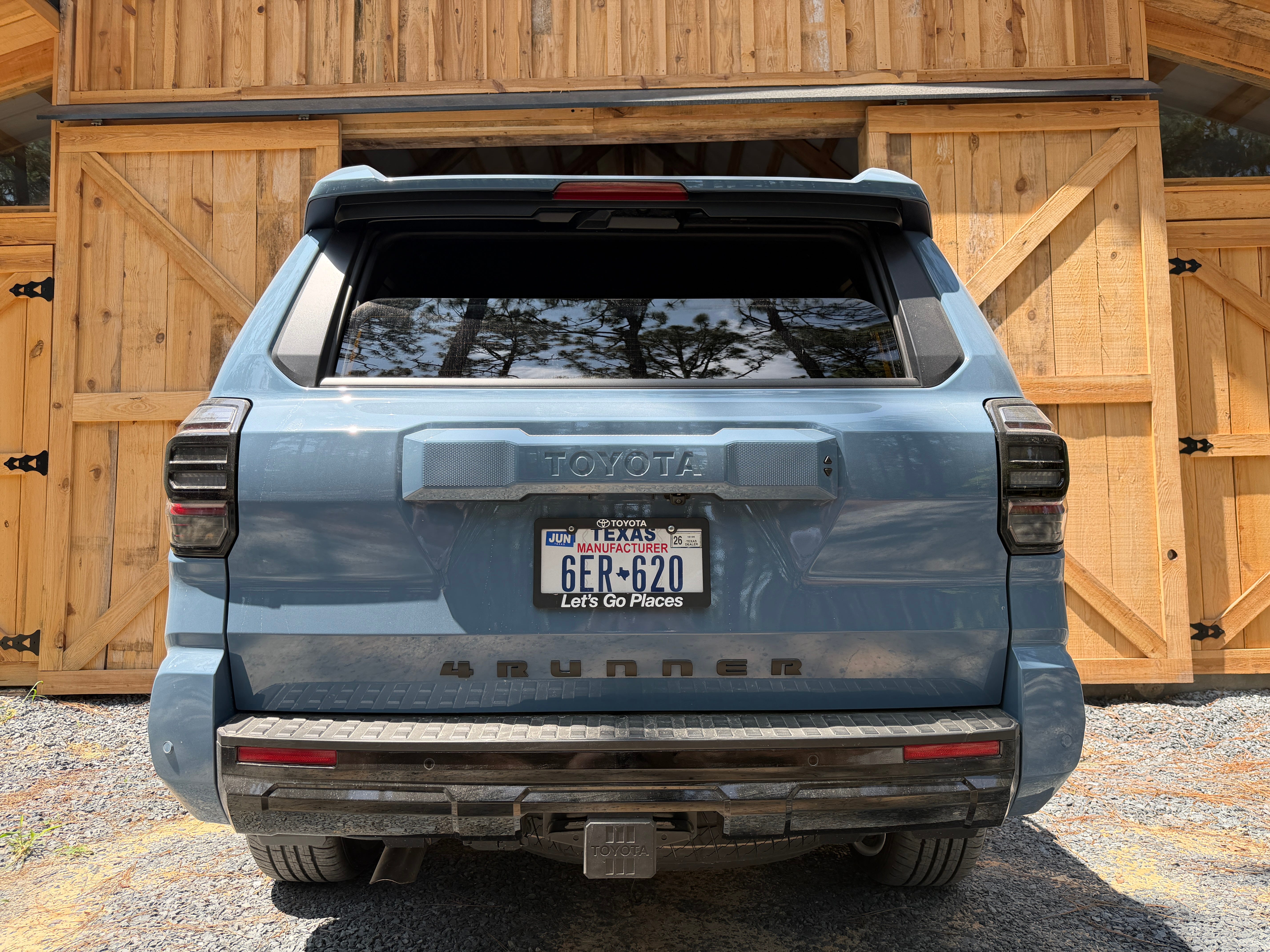 Toyota 4Runner Generasi Keenam Pertahankan Fitur Paling Ikonik: Power Window di Pintu Belakang