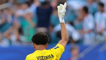 Dari 46 Ribu ke 21,1 Juta Pengikut: Vozinha Kini Kalahkan Casillas sebagai Kiper dengan Followers Instagram Terbanyak di Dunia