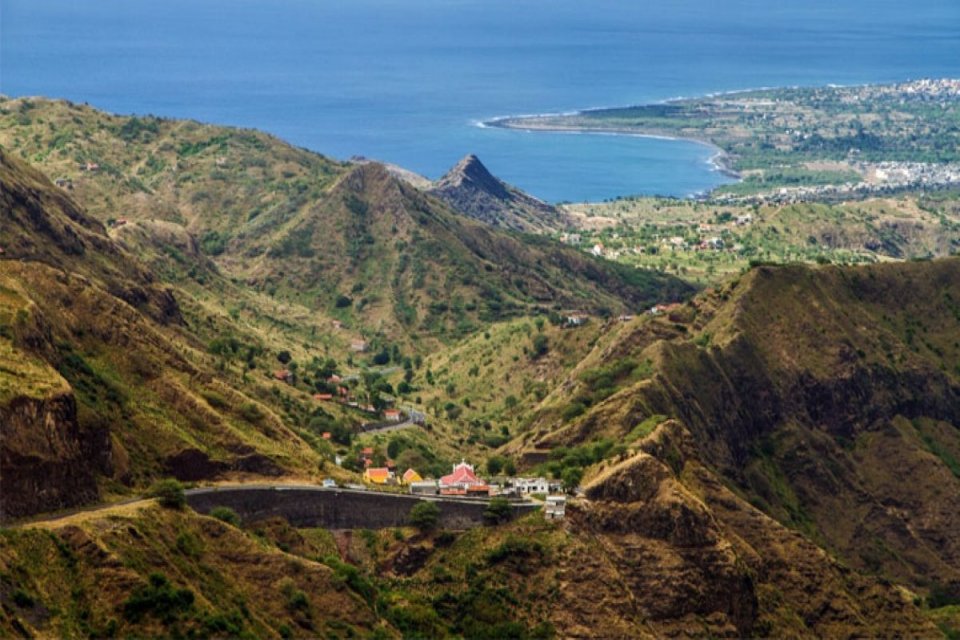 Tanpa Migas dan Batu Bara, Ekonomi Cabo Verde Justru Lebih Kaya dari Indonesia—Pariwisata Jadi Kunci