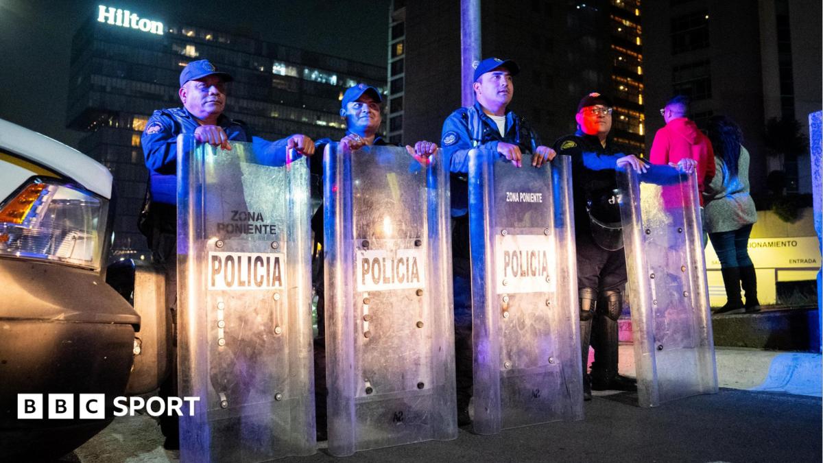 Suporter Meksiko Gagal Ganggu Istirahat Pemain Inggris dengan Petasan dan Musik Jelang Laga Piala Dunia