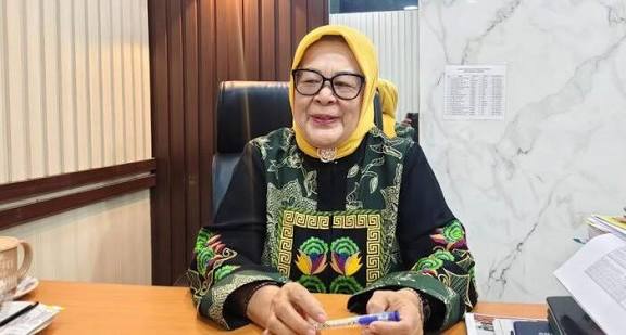Anggota DPRD Lampung Desak Disdik Tindak Tegas Sekolah yang Masih Paksa Siswa Beli Seragam di Sekolah