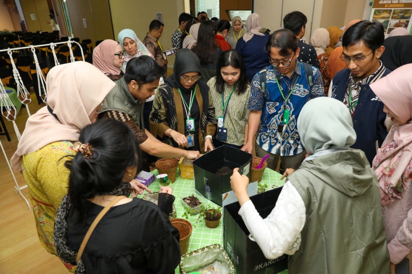 Tutup Rangkaian Hari Lingkungan Hidup, Pertamina Tanam 12.500 Bibit Mangrove di Indramayu