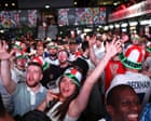 Suporter Inggris Rela Begadang Demi Piala Dunia, Ada yang Cuma Tidur Tiga Jam demi Laga England vs Meksiko