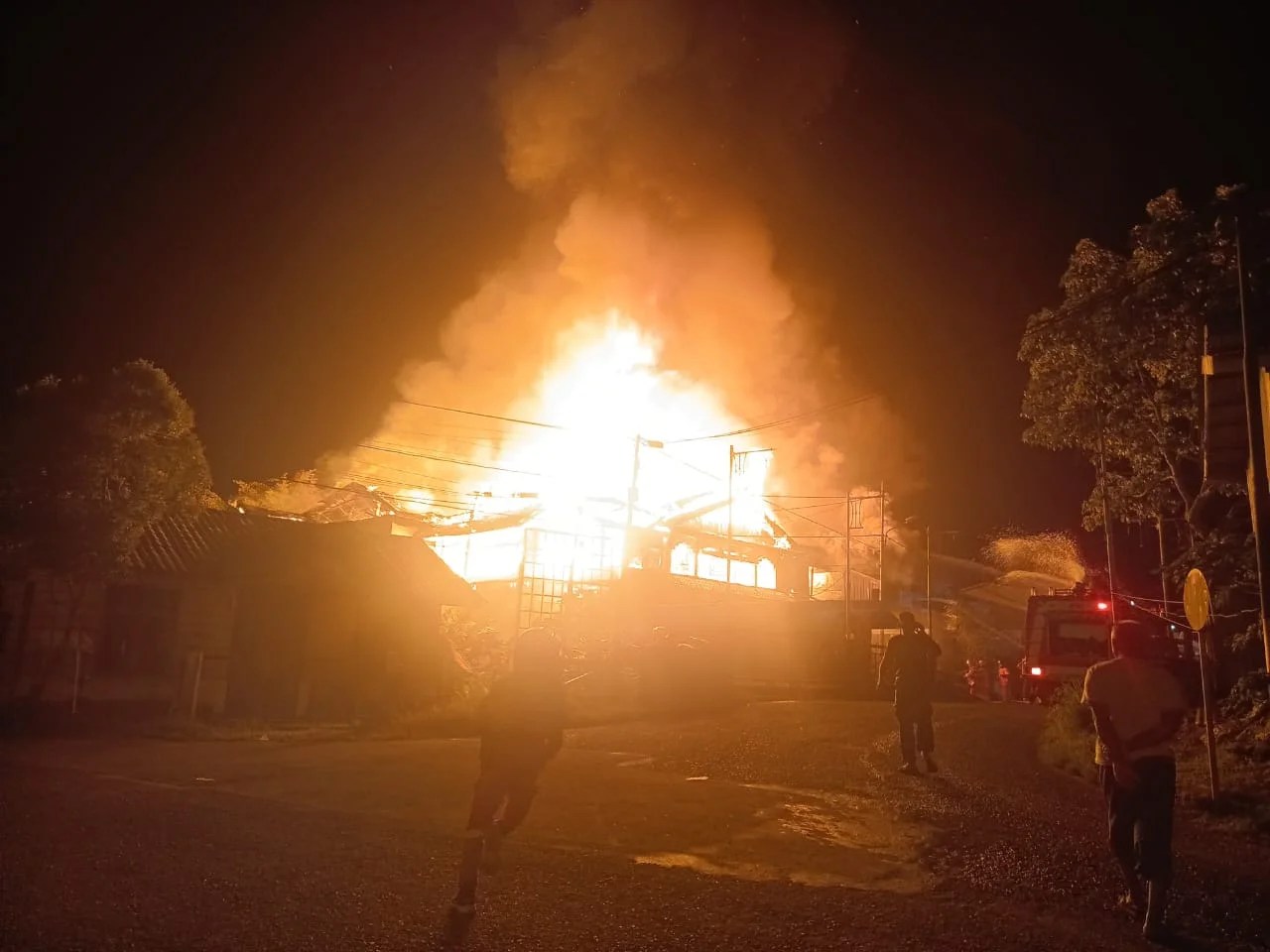 Kebakaran di Sinabang Hanguskan Losmen dan Dua Tempat Usaha, Tak Ada Korban Jiwa