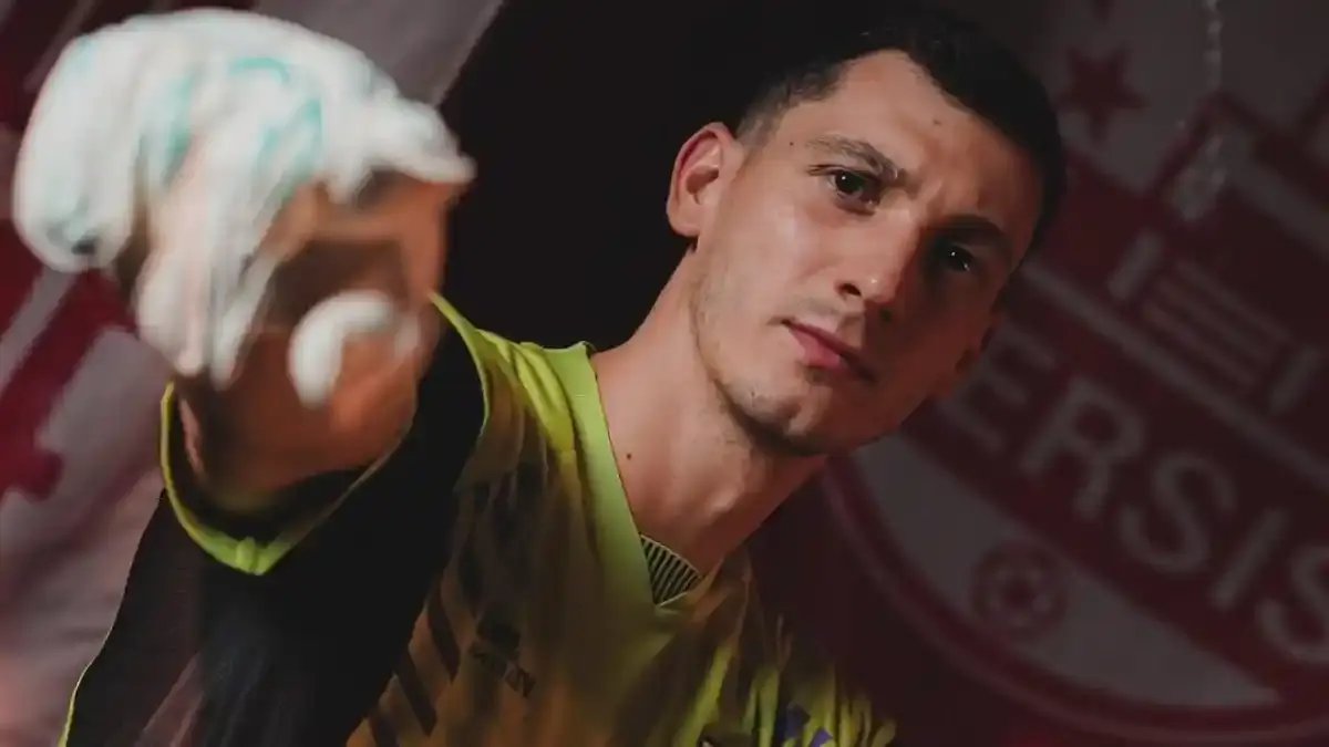 Kiper Serbia Vukasin Vranes Resmi Tinggalkan Persis Solo, Sempat Berkarier di Eropa Sebelum Perkuat Laskar Sambernyawa