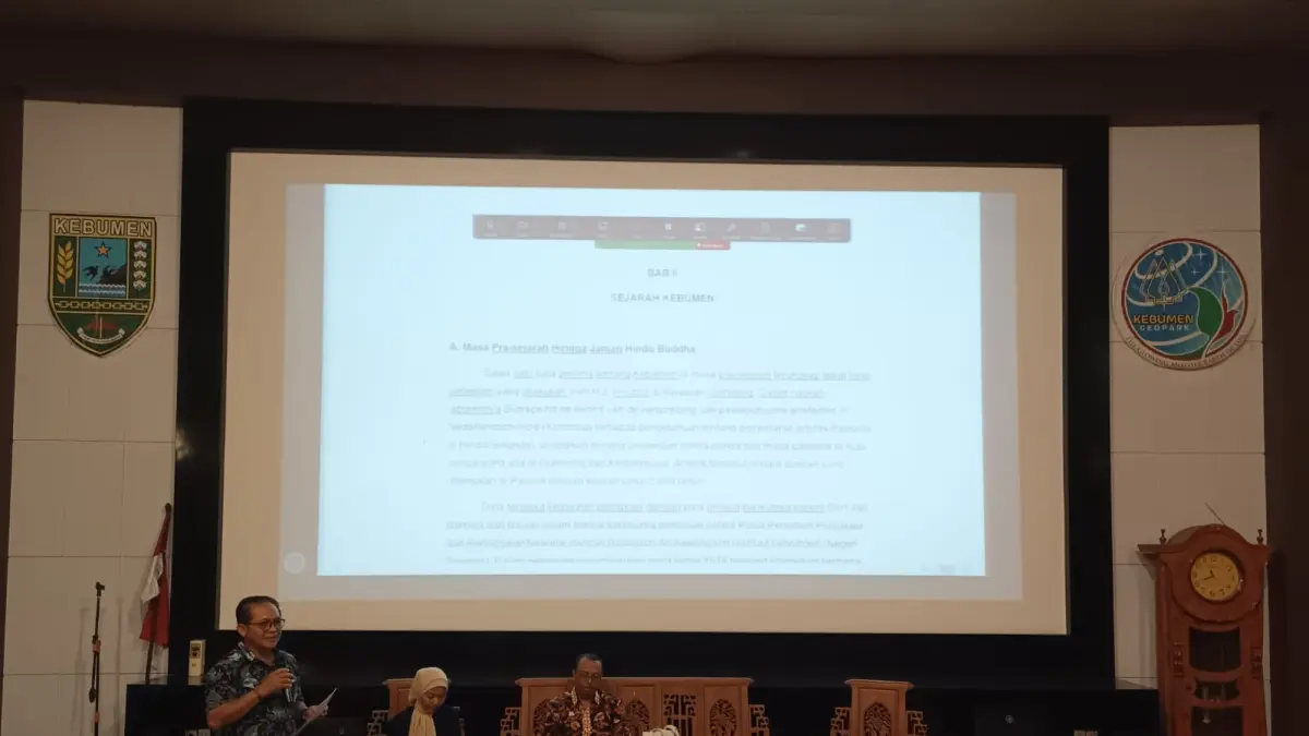 Disarpus Kebumen Gelar Forum Diskusi Susun Arsip Citra Daerah, Libatkan Tokoh Sejarah dan Praktisi