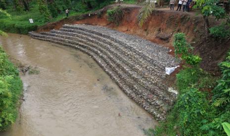 Banjir dan Longsor di Sumatera, Brantas Abipraya Dikerahkan Kembalikan Akses Warga