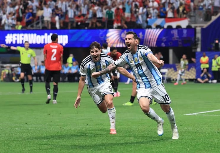 Argentina ke Perempat Final Piala Dunia 2026 Lewat Comeback Dramatis, Messi Bangkit Gagalkan Penalti
