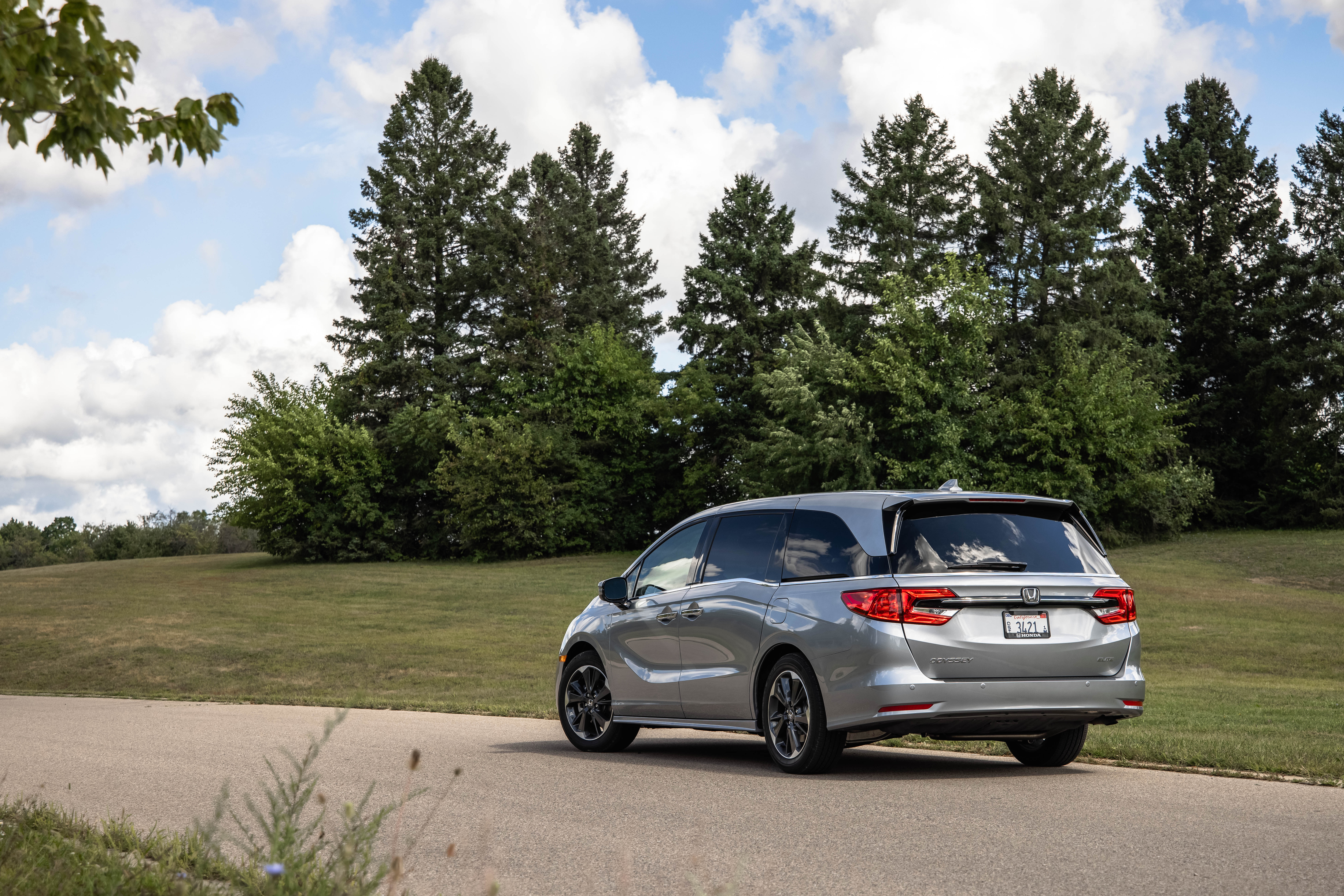Honda Odyssey Recall 325 Ribu Unit di Amerika, Masalah Kamera Mundur Kambuh Lagi