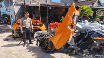 Kecelakaan McLaren Andra ST hingga Terbelah Dua, Ini Risiko Nyata Supercar di Tangan Pemula