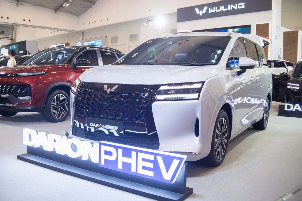 BYD M6 DM Jadi PHEV Termurah Rp298 Jutaan, Daftar Harga Lengkap Juli 2026