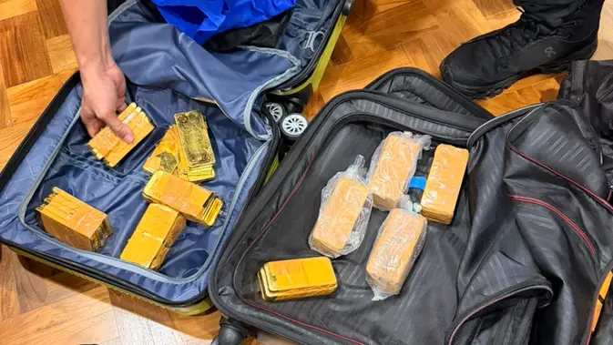 Polri Sita 74 Kg Emas Batangan dan Valas Rp 476 Miliar dari Rumah di Bogor