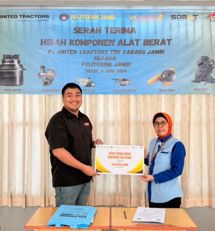 United Tractors Hibahkan Komponen Alat Berat ke Politeknik Jambi, Mahasiswa Bisa Praktik Langsung