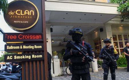 Polri Sita Rp60 Miliar dari Kafe di Cipete dan 74 Kg Emas di Sentul dalam Penggeledahan Tiga Kasus Korupsi