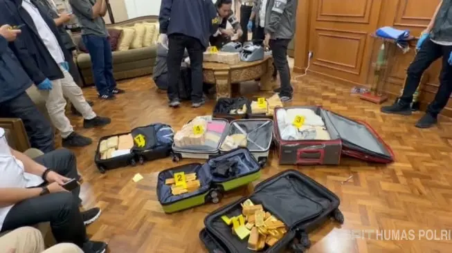 Geledah Rumah Mewah Sentul, Polisi Sita 74 Kg Emas Batangan dan Uang Rp 476 Miliar dari Kasus Batu Bara PLTU