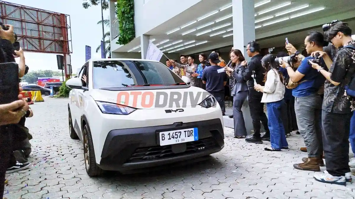 Penjualan Mobil Listrik China Anjlok Imbas Subsidi Dipangkas, Produsen Gencar Ekspor ke Luar Negeri