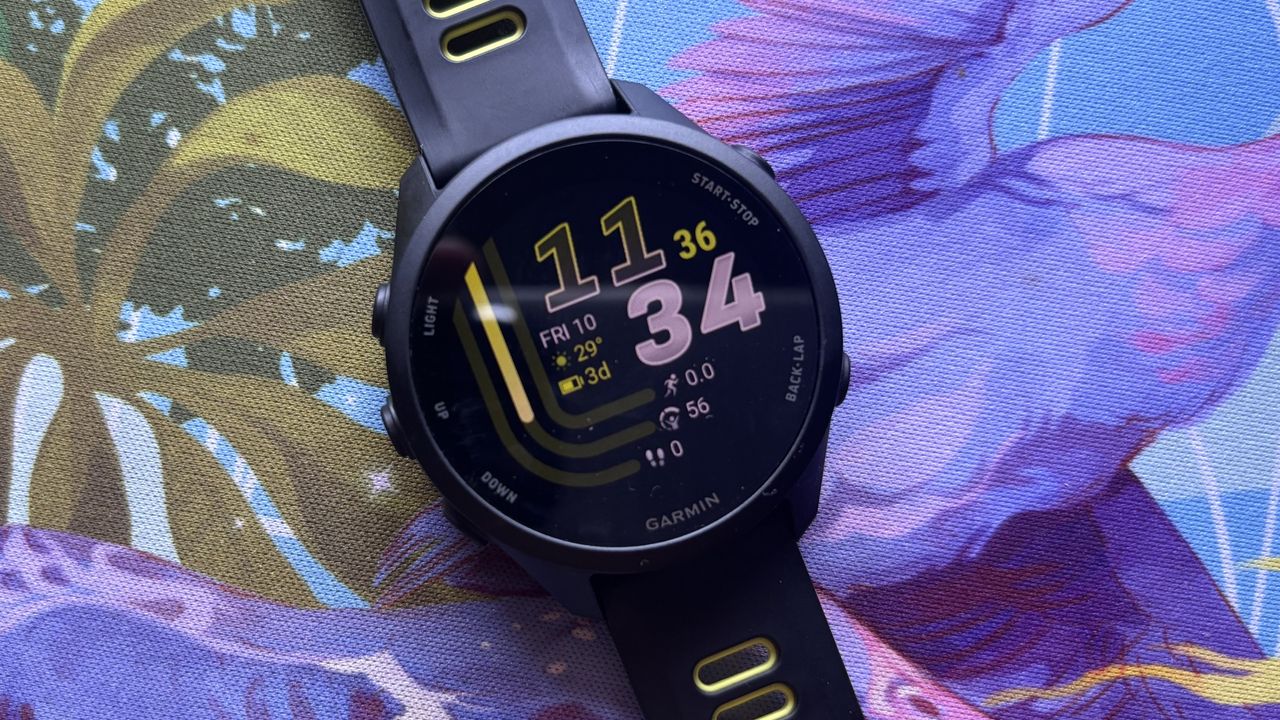 Review Garmin Forerunner 170: Jam Tangan Lari Tangguh dengan Fitur Smartwatch, Tapi Harga Kurang Ramah