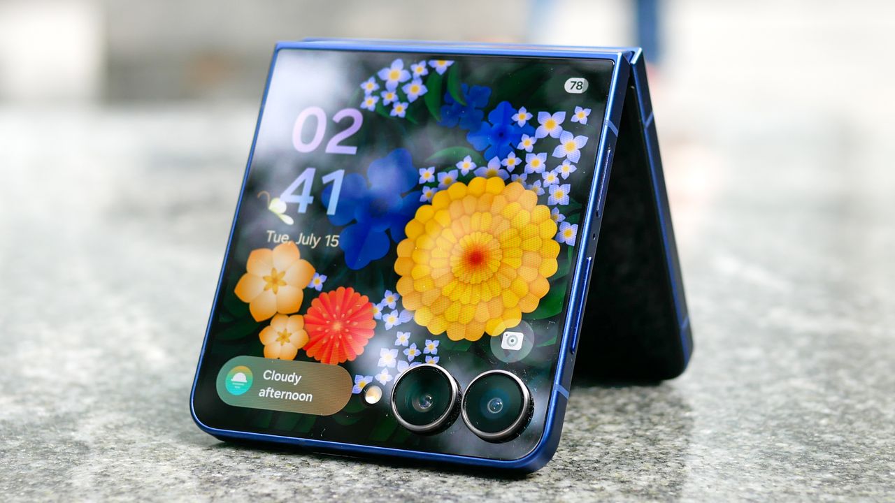 Samsung Galaxy Z Flip 8 Dikabarkan Jadi Model Lipat Vertikal Terakhir, Seri Ini Dihentikan