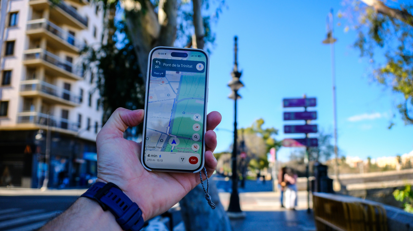 Google Maps Muncul Tulisan 